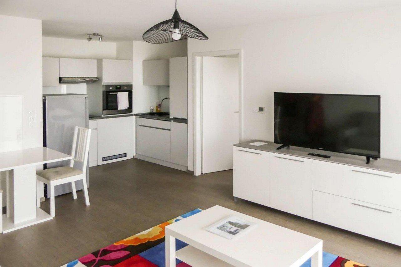 Aparthotel Adagio Bale Mulhouse Aeroport Блотзайм Екстериор снимка