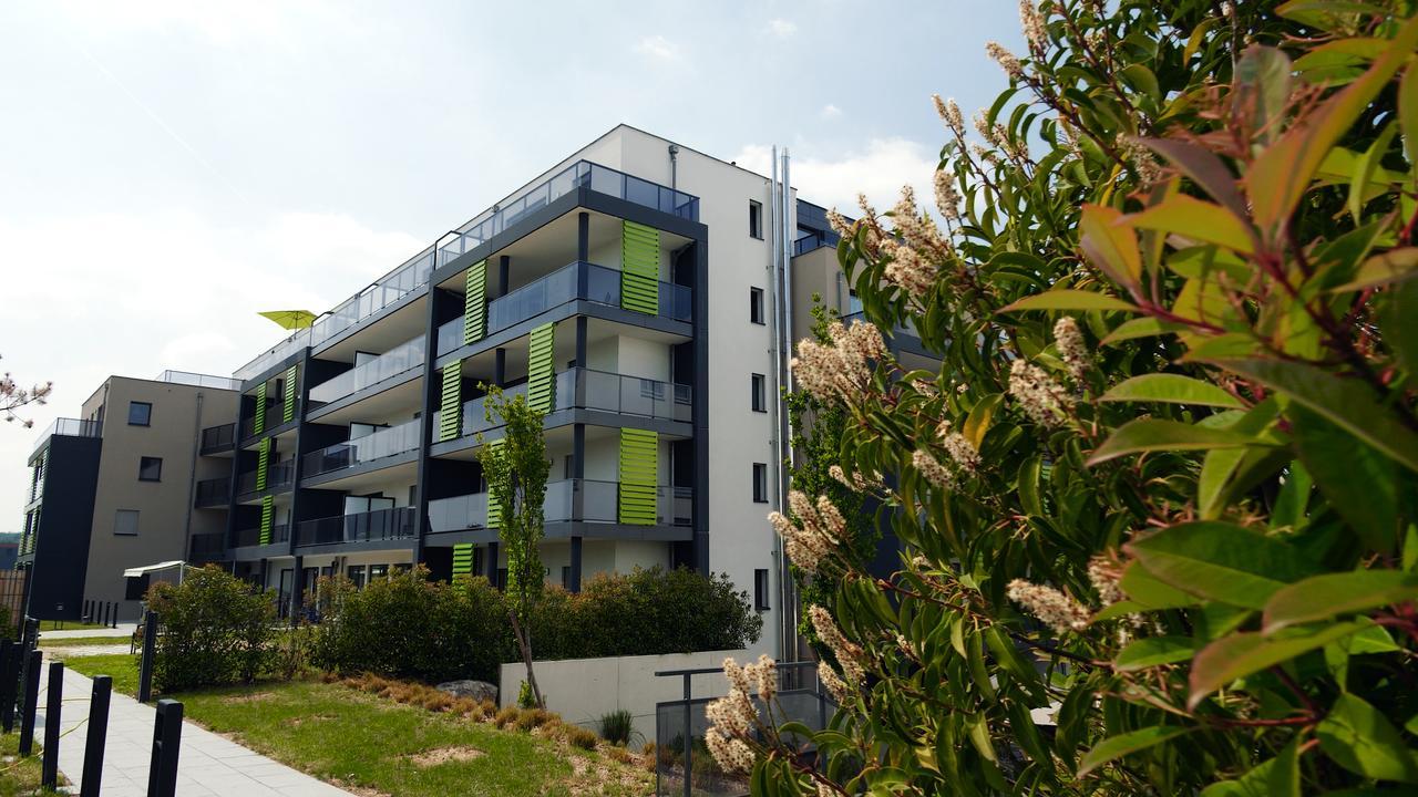 Aparthotel Adagio Bale Mulhouse Aeroport Блотзайм Екстериор снимка